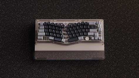 $ 117. . Av4 keyboard
